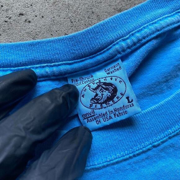 Late 90s “Take the lead” graphic tee. Size L on the ANVIL tag. - Picture 3 of 3